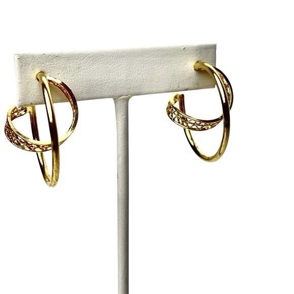 Hoop Earrings Gold Tone Swoop Cutout Spiral Unique Artistic Swirl Filigree Post - Picture 2 of 9